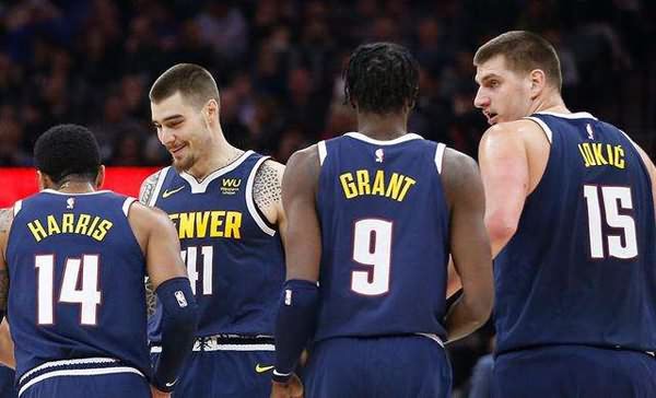 线或禁区内 线或禁区内